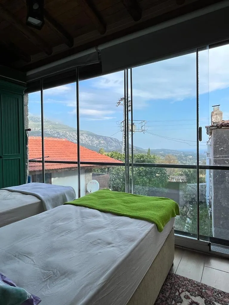 Tas Ev Apartment Karaburun  Karaburun (Izmir)